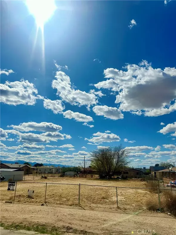 Adelanto, CA 92301,0 Pearmain