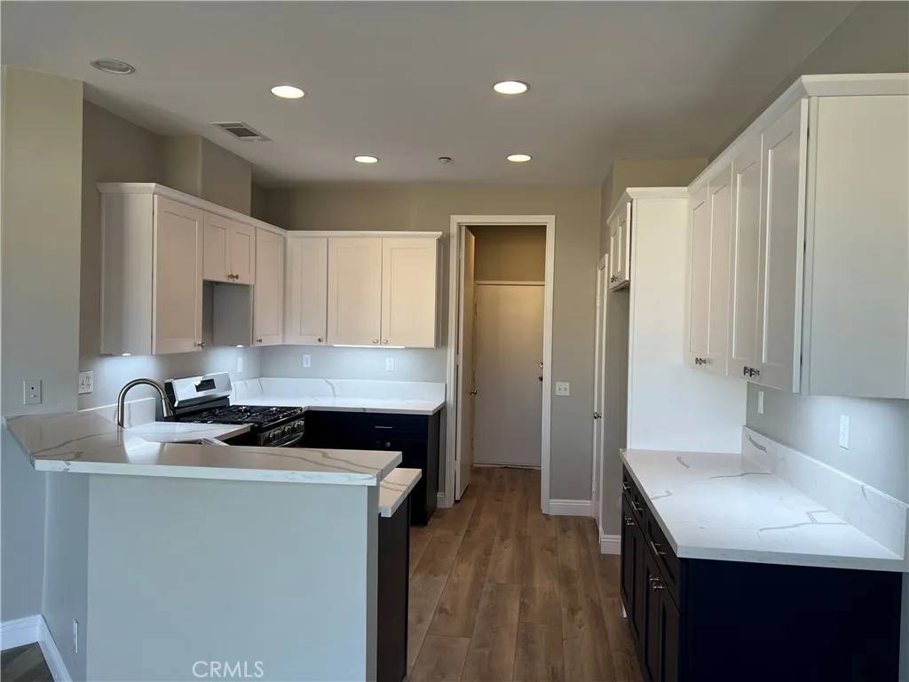 Rancho Cucamonga, CA 91739,7161 East Avenue #106