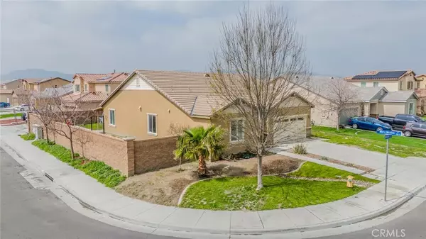 San Jacinto, CA 92582,1662 Hayloft Place