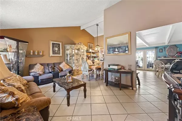 Rialto, CA 92376,860 3rd Street