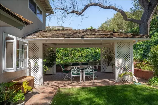Agoura Hills, CA 91301,27328 Country Glen Road