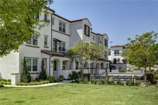 Claremont, CA 91711,232 Averett Court #80