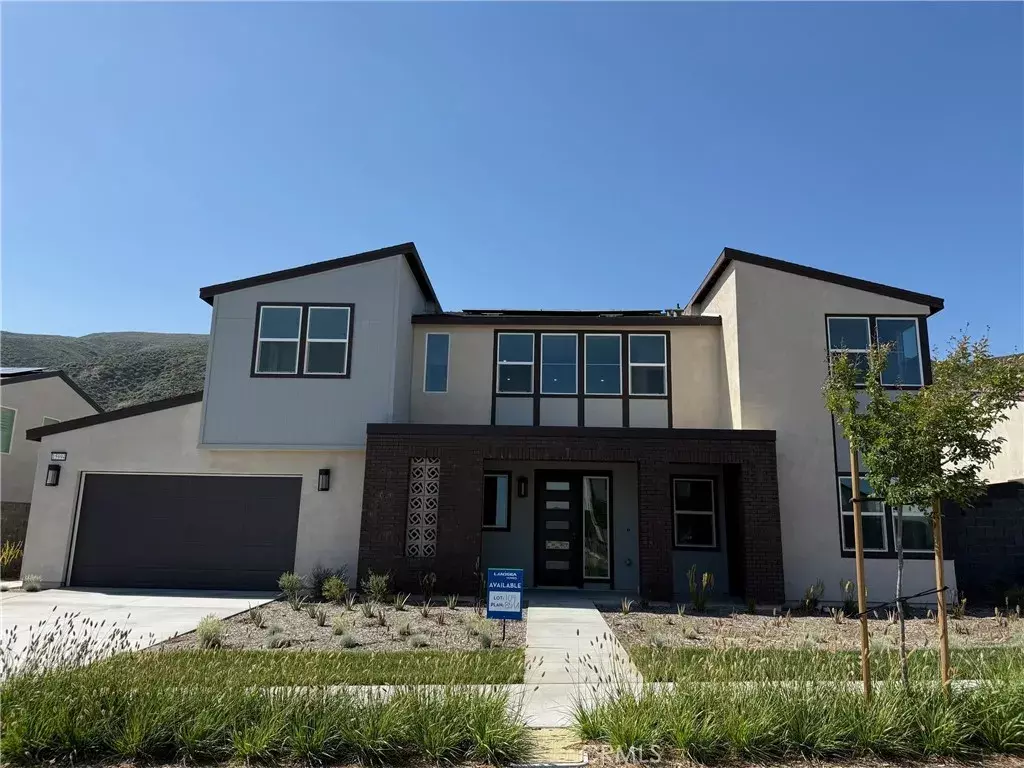 Fontana, CA 92336,15994 Conservatory Drive