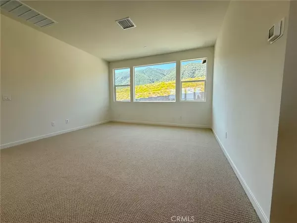 Fontana, CA 92336,15994 Conservatory Drive
