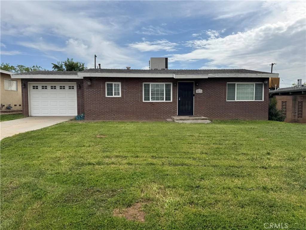 35131 Elm Lane, Yucaipa, CA 92399