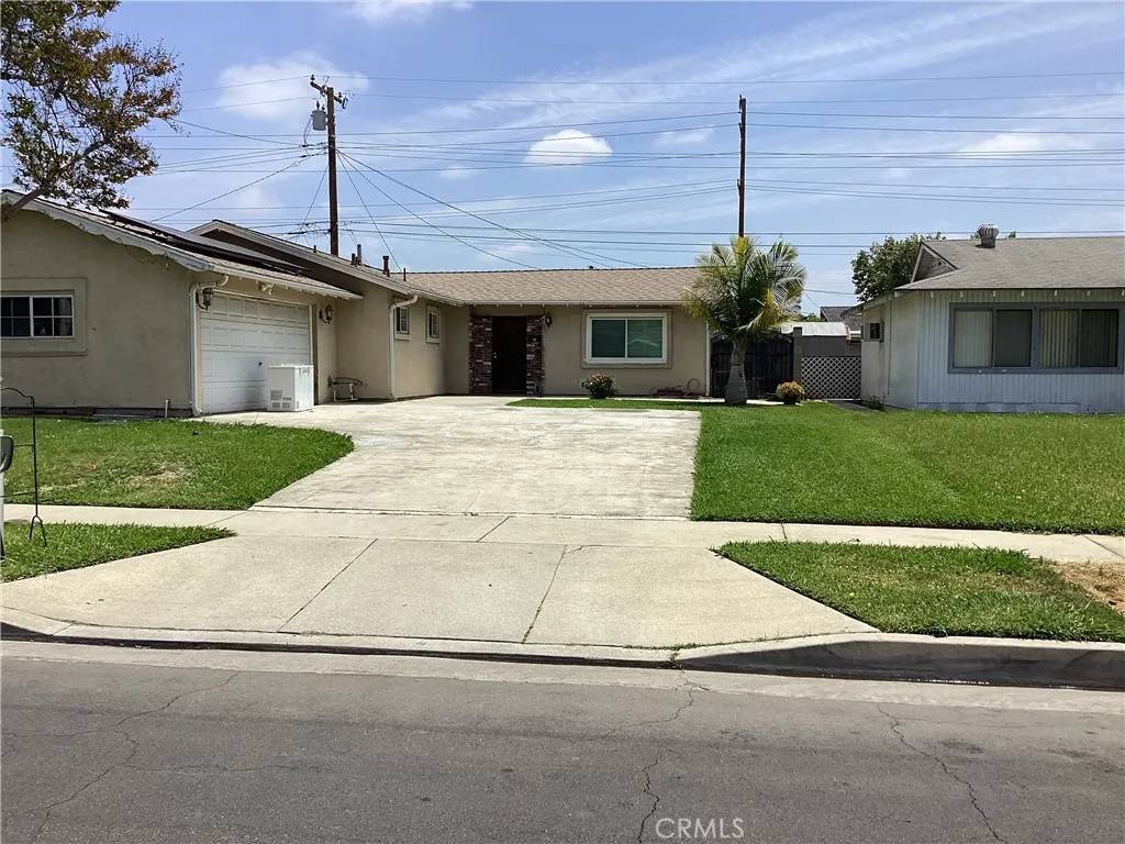 La Puente, CA 91744,822 Greenberry Drive