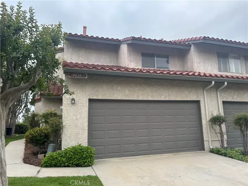 19235 Index Street #1, Porter Ranch, CA 91326