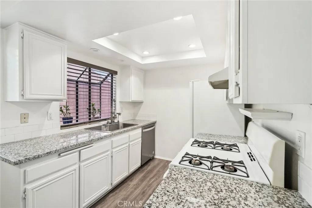 Colton, CA 92324,1251 S Meadow Lane #154