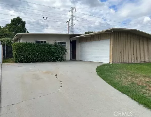 Santa Fe Springs, CA 90670,11003 Davenrich Street