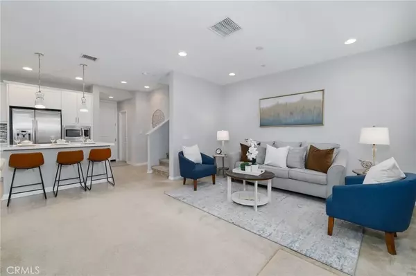 West Covina, CA 91791,3220 Edgewood Rd