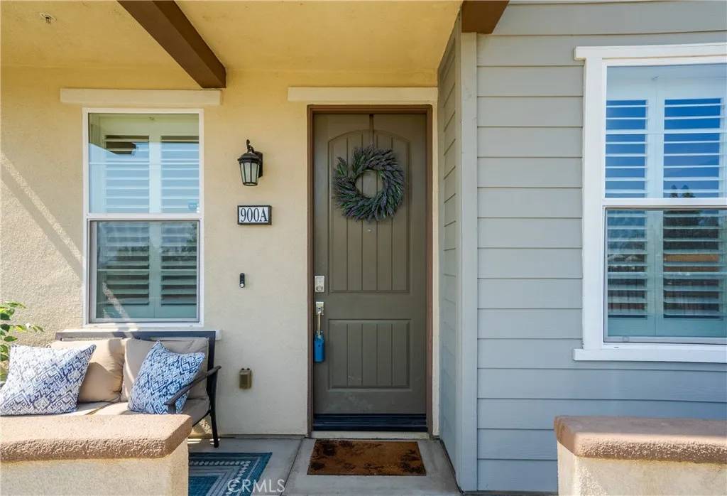 900 N Primrose Lane #A, Azusa, CA 91702