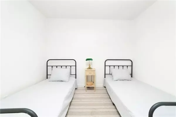 29 Palms, CA 92277,7402 Saladin Avenue