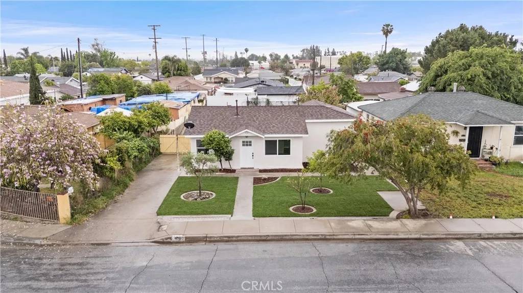 Azusa, CA 91702,920 W Hollyvale Street