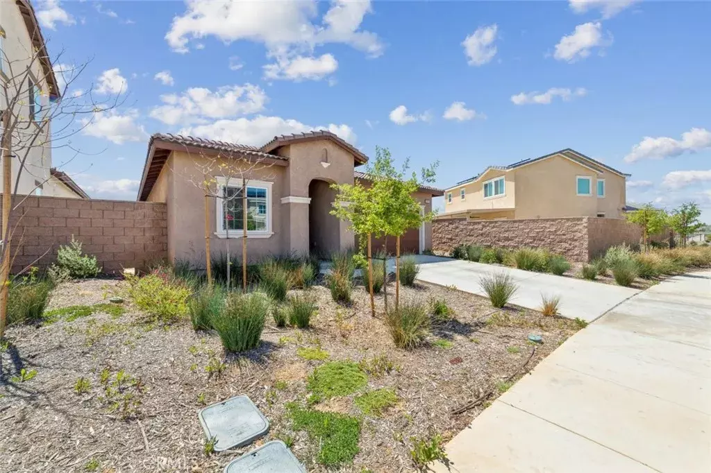 Beaumont, CA 92223,35373 Price Street