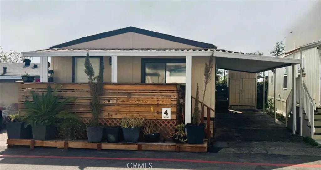 732 E Route 66 #4, Glendora, CA 91740