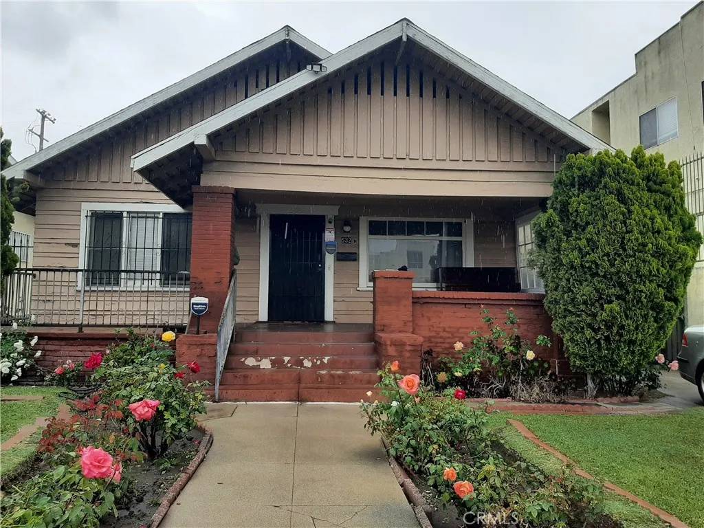 532 N Oxford Avenue, Los Angeles, CA 90004
