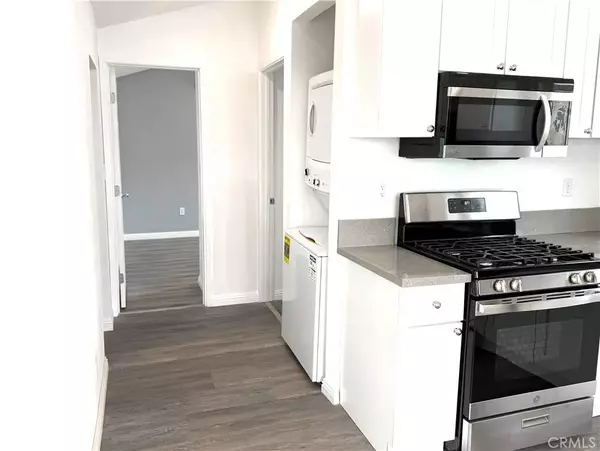 Covina, CA 91724,19548 Cypress #33
