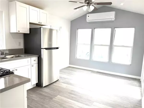Covina, CA 91724,19548 Cypress #33