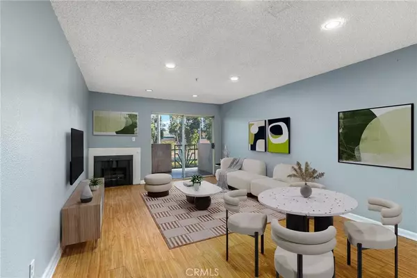 Santa Ana, CA 92701,450 E 4th Street #127