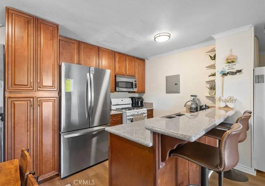 Santa Paula, CA 93060,142 Dean Drive