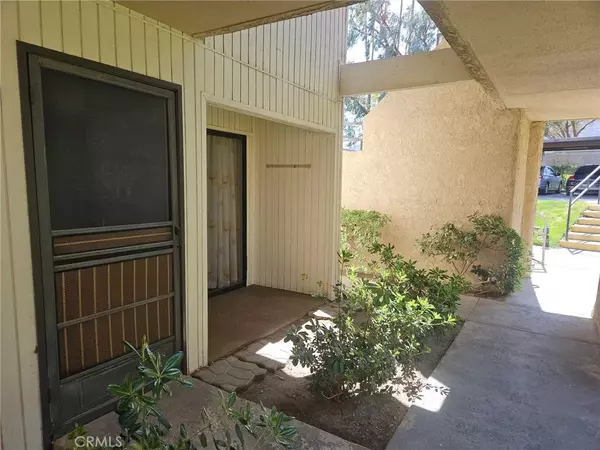 2809 N Los Felices Circle East #100, Palm Springs, CA 92262