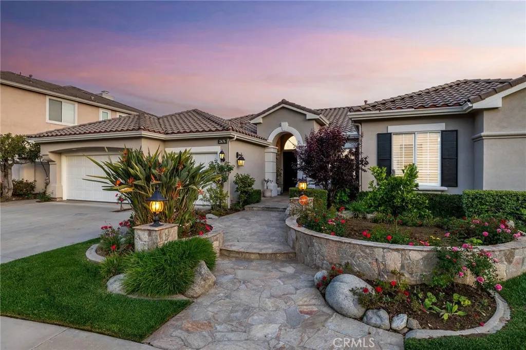 La Verne, CA 91750,2476 Segovia