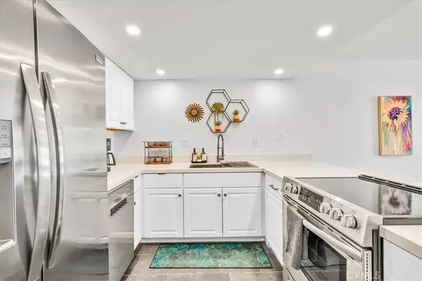Palm Springs, CA 92262,280 S Avenida Caballeros #266