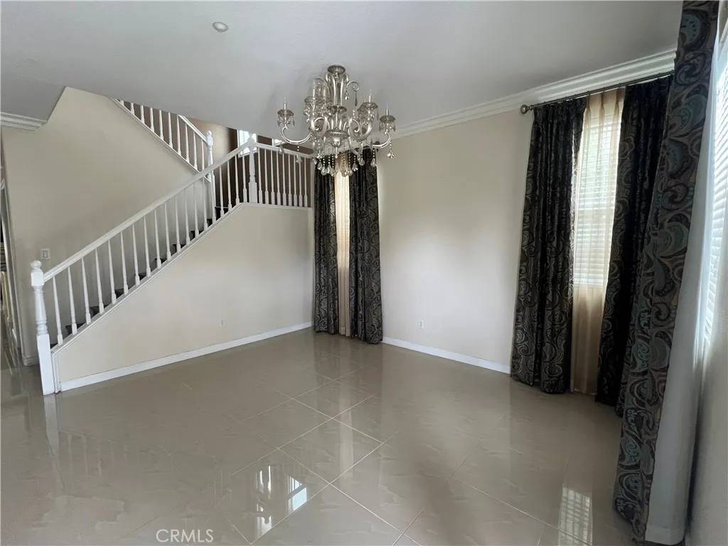 Fontana, CA 92336,14650 Decoy Lane