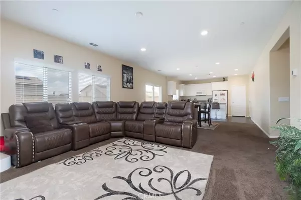 Victorville, CA 92392,11952 Saxton Way