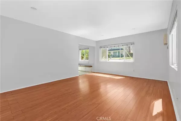 Monrovia, CA 91016,117 S Ivy Avenue #D