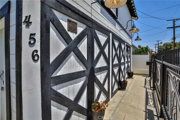 Ontario, CA 91761,520 N Vine REAR Avenue
