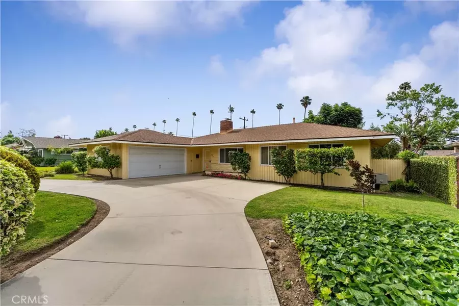 926 E Dalton Avenue, Glendora, CA 91741