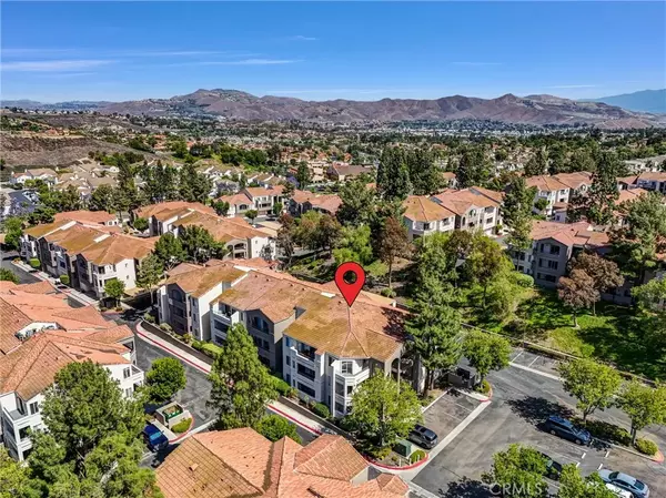 1980 Las Colinas Circle #301, Corona, CA 92879