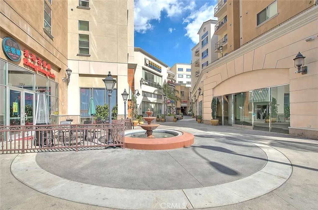 600 N Atlantic Boulevard #209, Monterey Park, CA 91754