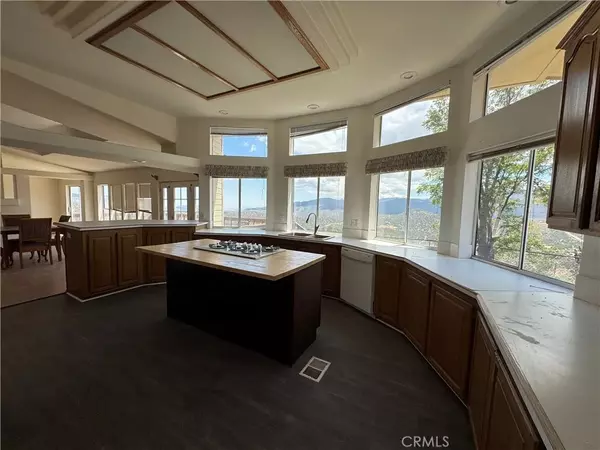 Anza, CA 92539,61225 High Country Trail