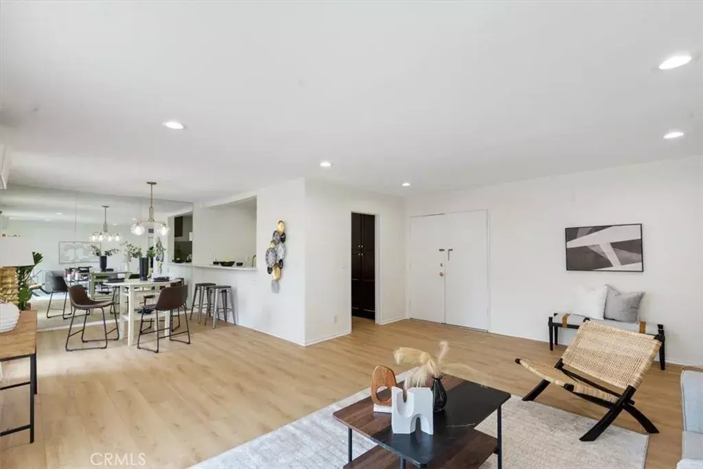 Pasadena, CA 91106,1127 E Del Mar Boulevard #427