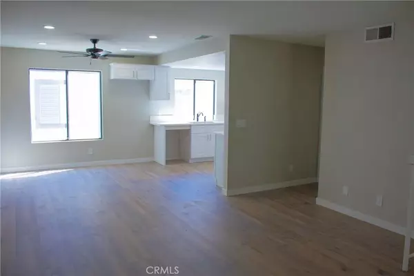 Duarte, CA 91010,1919 Huntington Drive #B