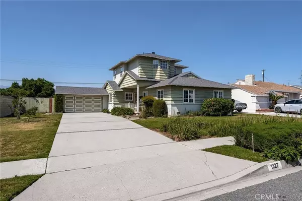 West Covina, CA 91790,1327 E Merced Avenue