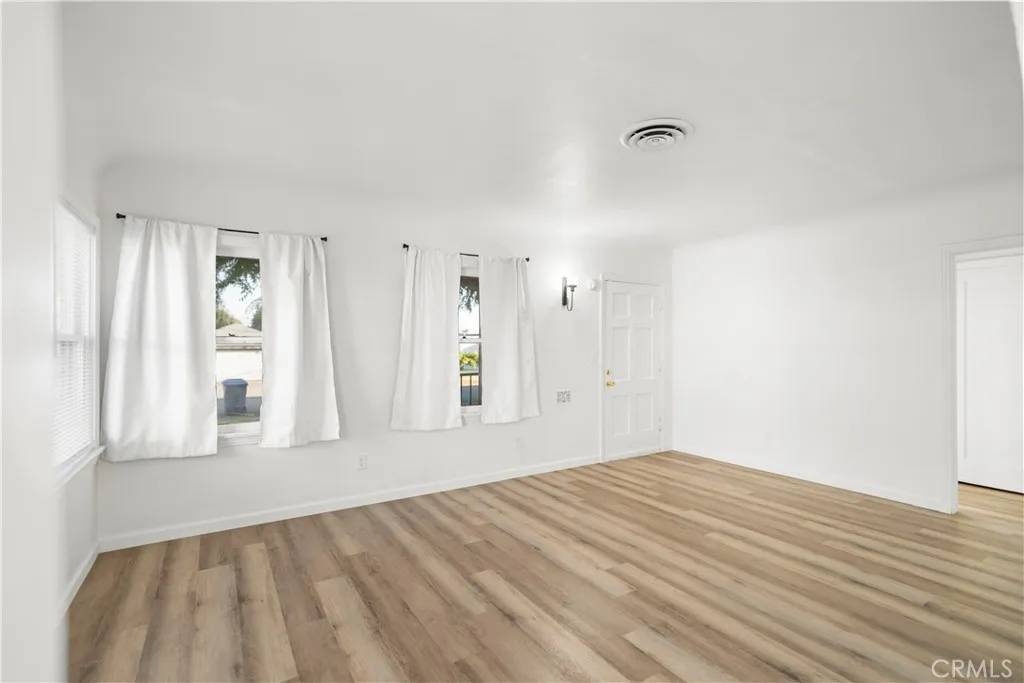 Bakersfield, CA 93308,234 Linda Vista Drive