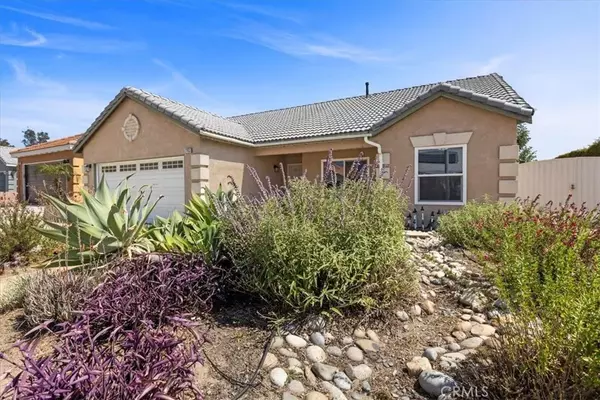 27653 7th Street, Highland, CA 92346