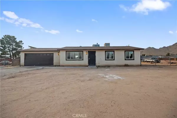 15856 Winnebago Rd, Apple Valley, CA 92307