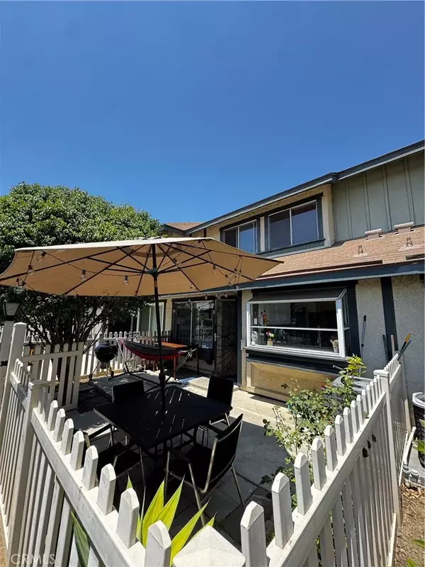 Whittier, CA 90605,13321 Meyer Road #B