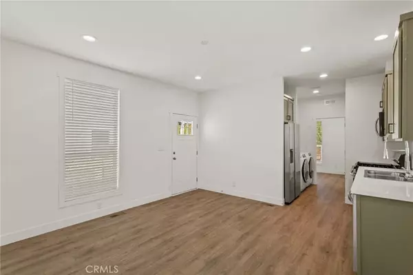 Jurupa Valley, CA 92509,3319 Avalon #22