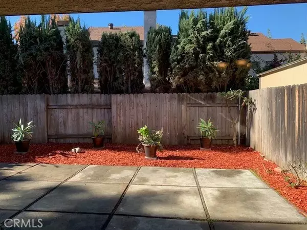 235 E Chestnut Avenue #L, Monrovia, CA 91016