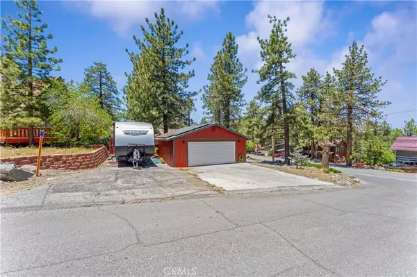 Wrightwood, CA 92397,5440 Lone Pine Canyon Road