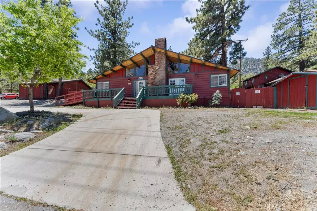 Wrightwood, CA 92397,5440 Lone Pine Canyon Road