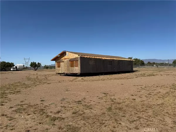 Oak Hills, CA 92344,10717 Muscatel