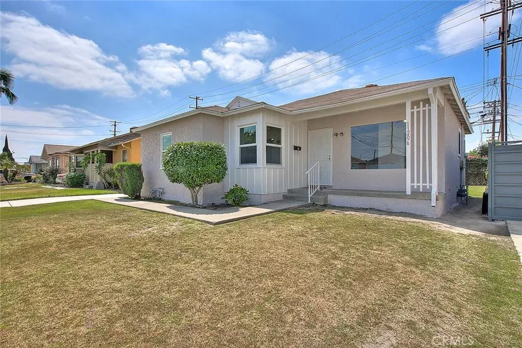 Downey, CA 90241,11206 Quinn Street