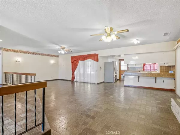 Apple Valley, CA 92307,19426 Kinai Road