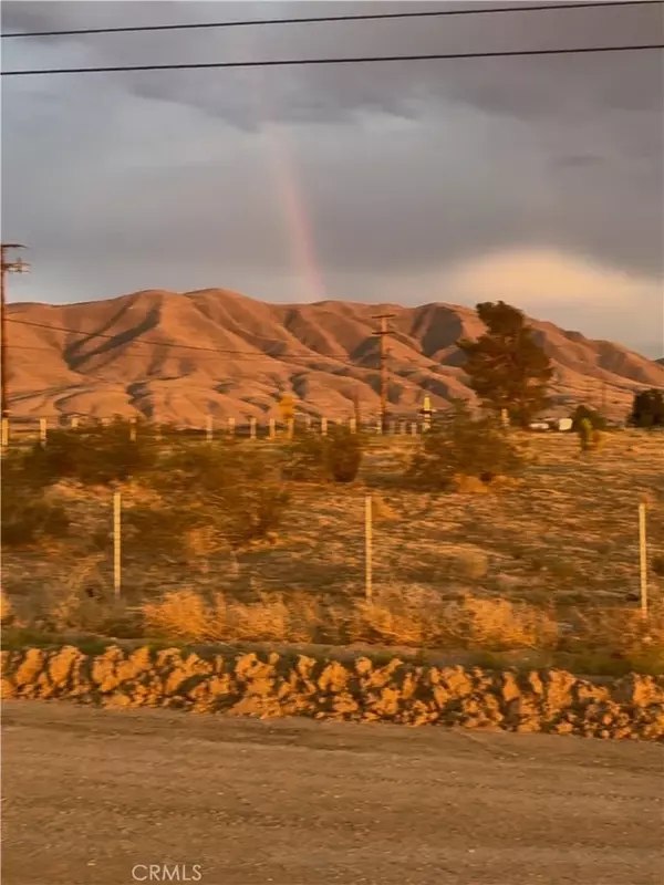 Apple Valley, CA 92308,10420 Kiowa